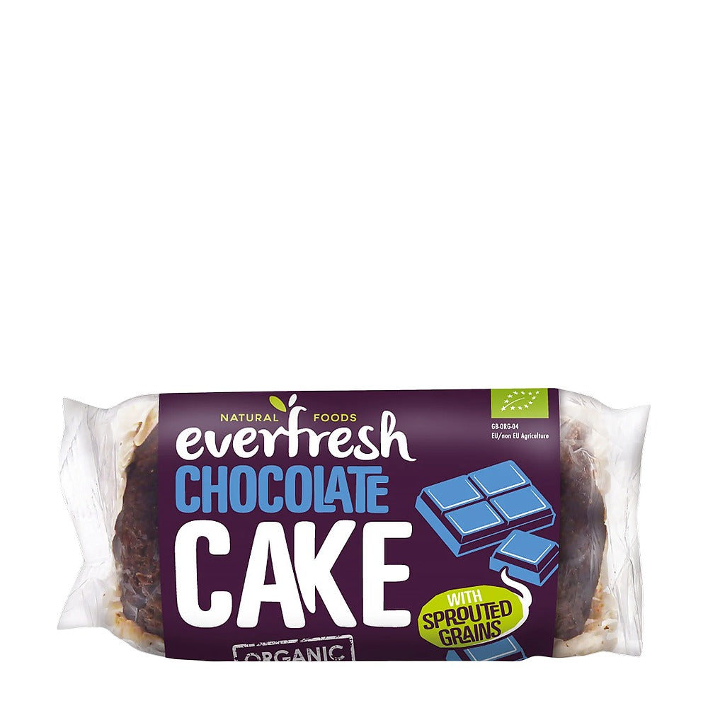 Packaged chocolate cake with 'everfresh' branding on a white background