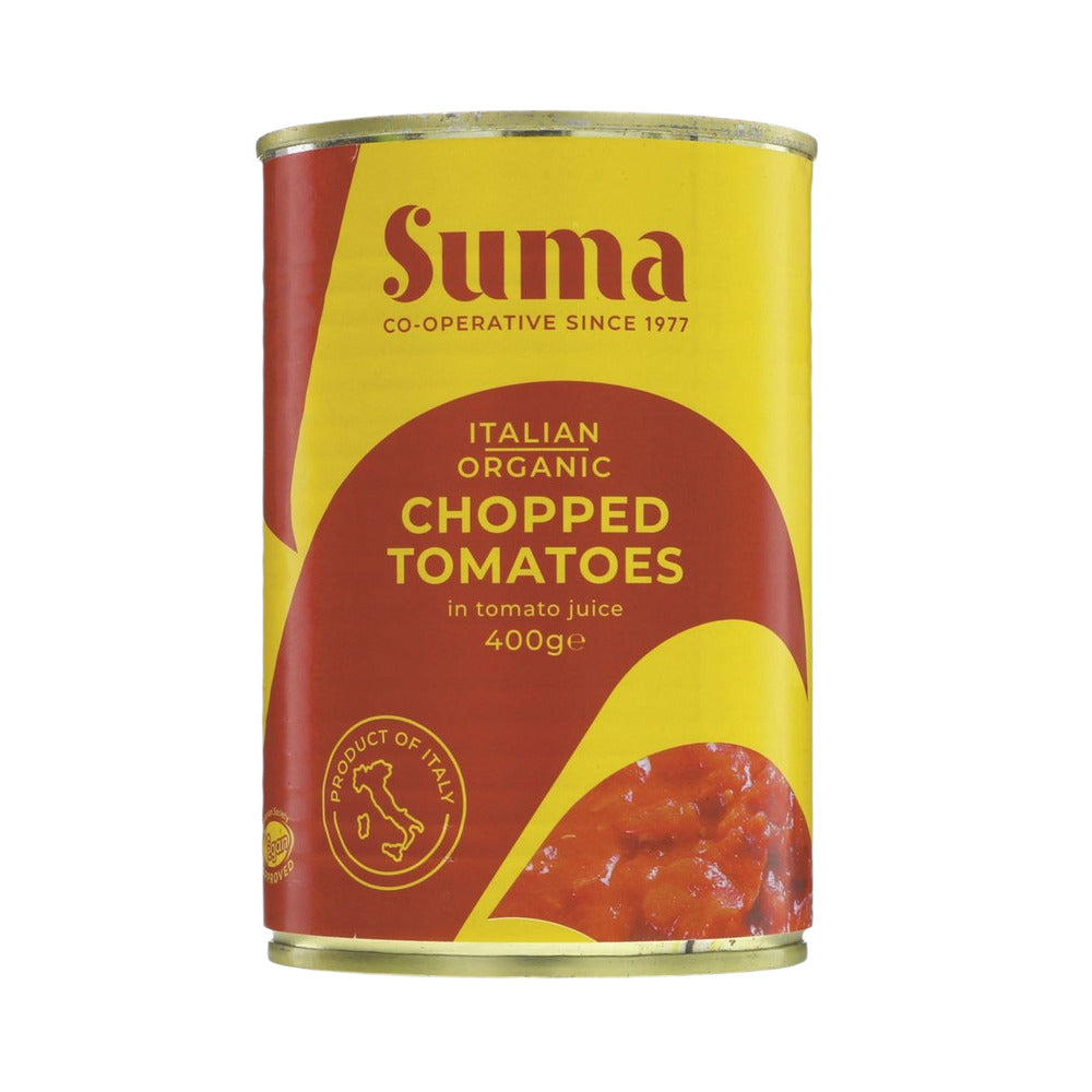 Can of Suma Italian Organic Chopped Tomatoes on a white background
