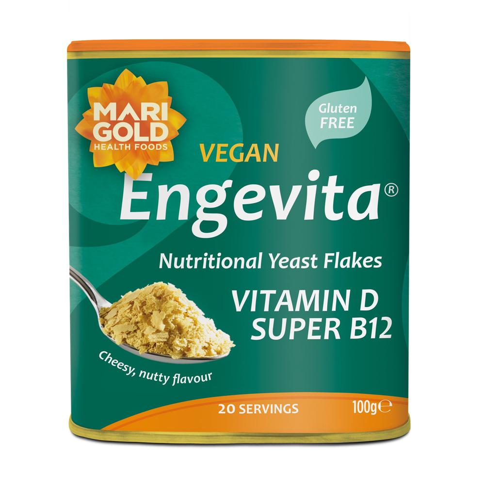 Marigold Super Engevita Vitamin D and B12 Yeast Flakes Green 6 x 100g